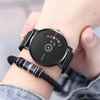 Relógio Dual Time com Pulseira de Malha em Liga