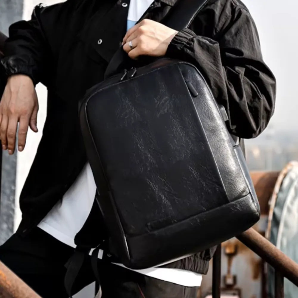 Mochila Executiva em Couro Gear